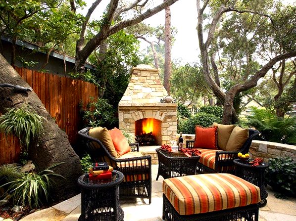 outdoor stone fireplaces