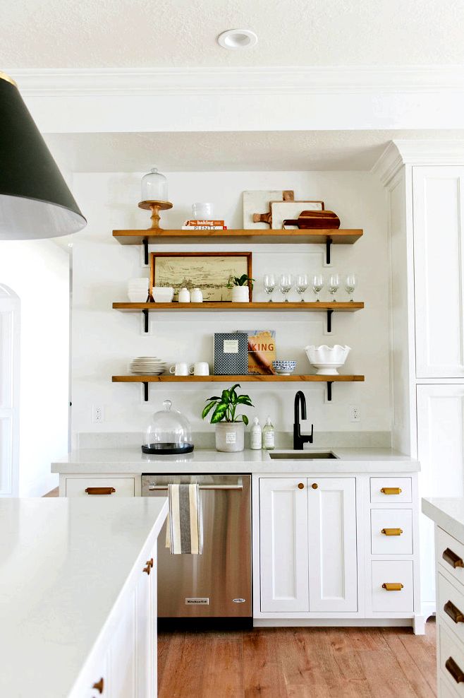 Kitchen wet bar with open shelves. Kitchen wet bar with rustic open shelves. kitchen-wet-bar-with-open-shelves Kitchen wet bar with open shelves #Kitchen #wetbar #openshelves House of Jade Interiors