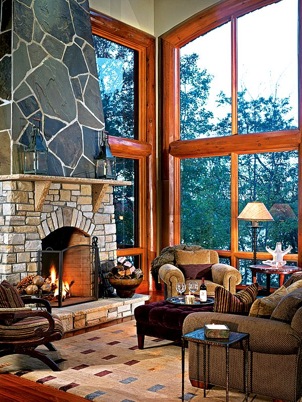 White-Cliff-greatroom--Wisconsin-Log-Homes,-Inc