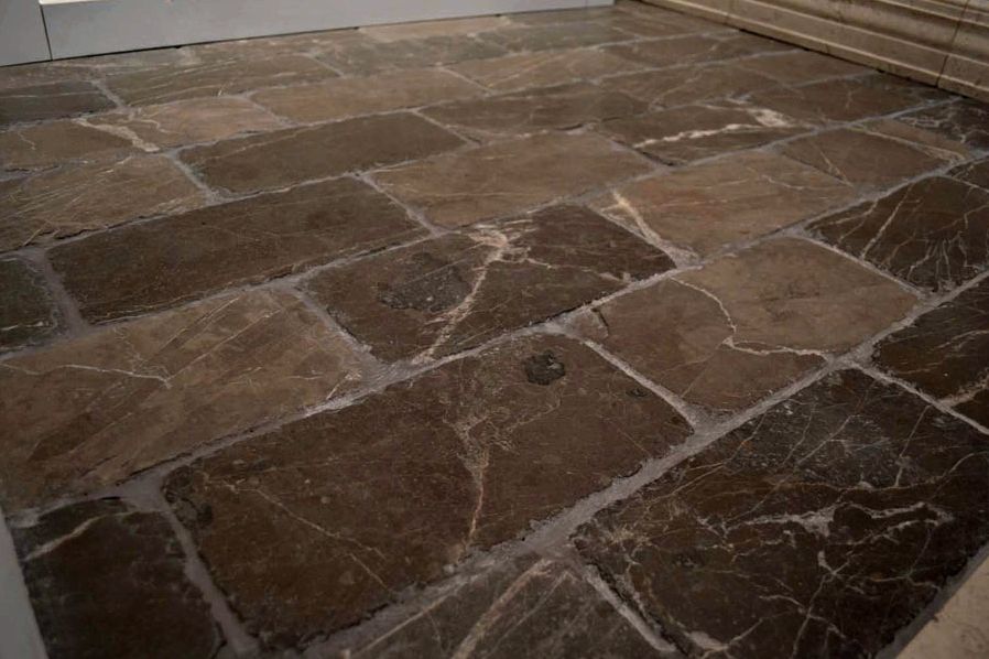 Stone flooring We offer our customers with